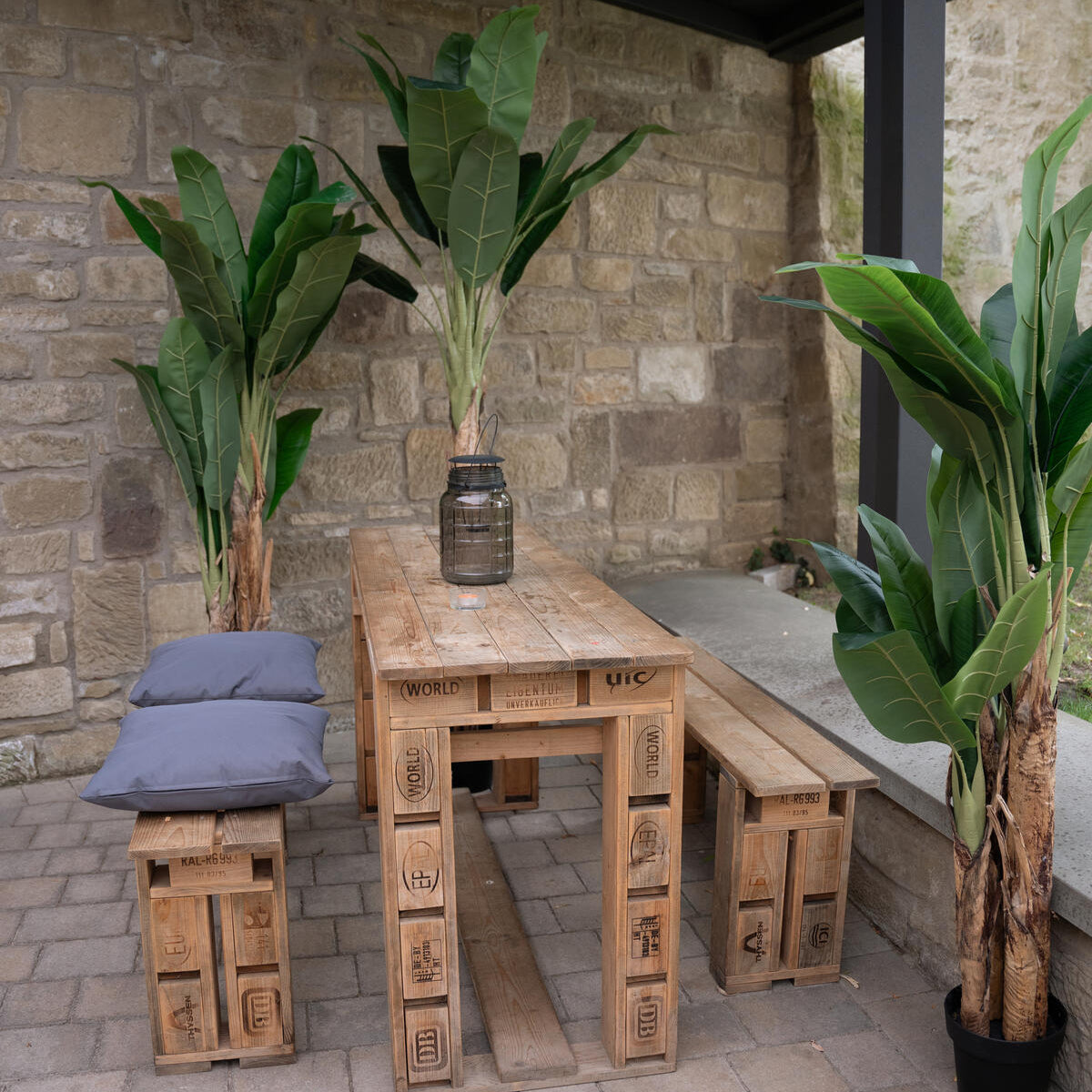 120 cm hoher kuenstlicher Bananenbaum mit grossen Gruenblaettern – perfekte Zimmerpflanze