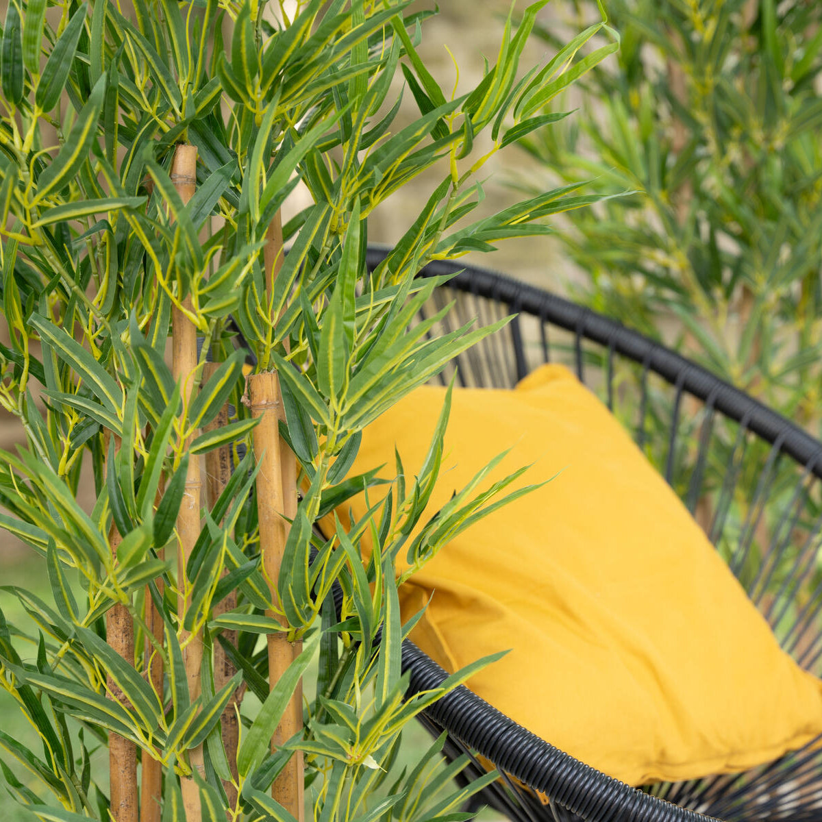180 cm grosser kuenstlicher Bambus mit dichter Krone – ideal als Sichtschutz oder Raumteiler