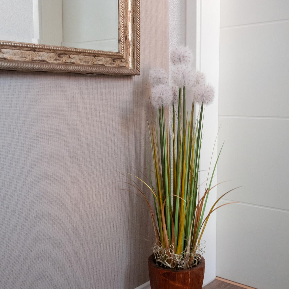 Kuenstliche Pusteblume 107 cm – hochwertiger Dekoartikel im skandinavischen Wohnstil