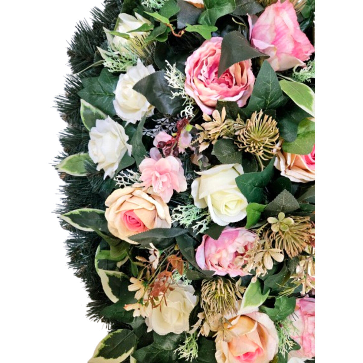 Künstlicher Kranz in Blattform mit Rosen (Rosa/Creme) und dichtem Blattwerk – hochwertige, realistische Dekoration, Detailansicht.