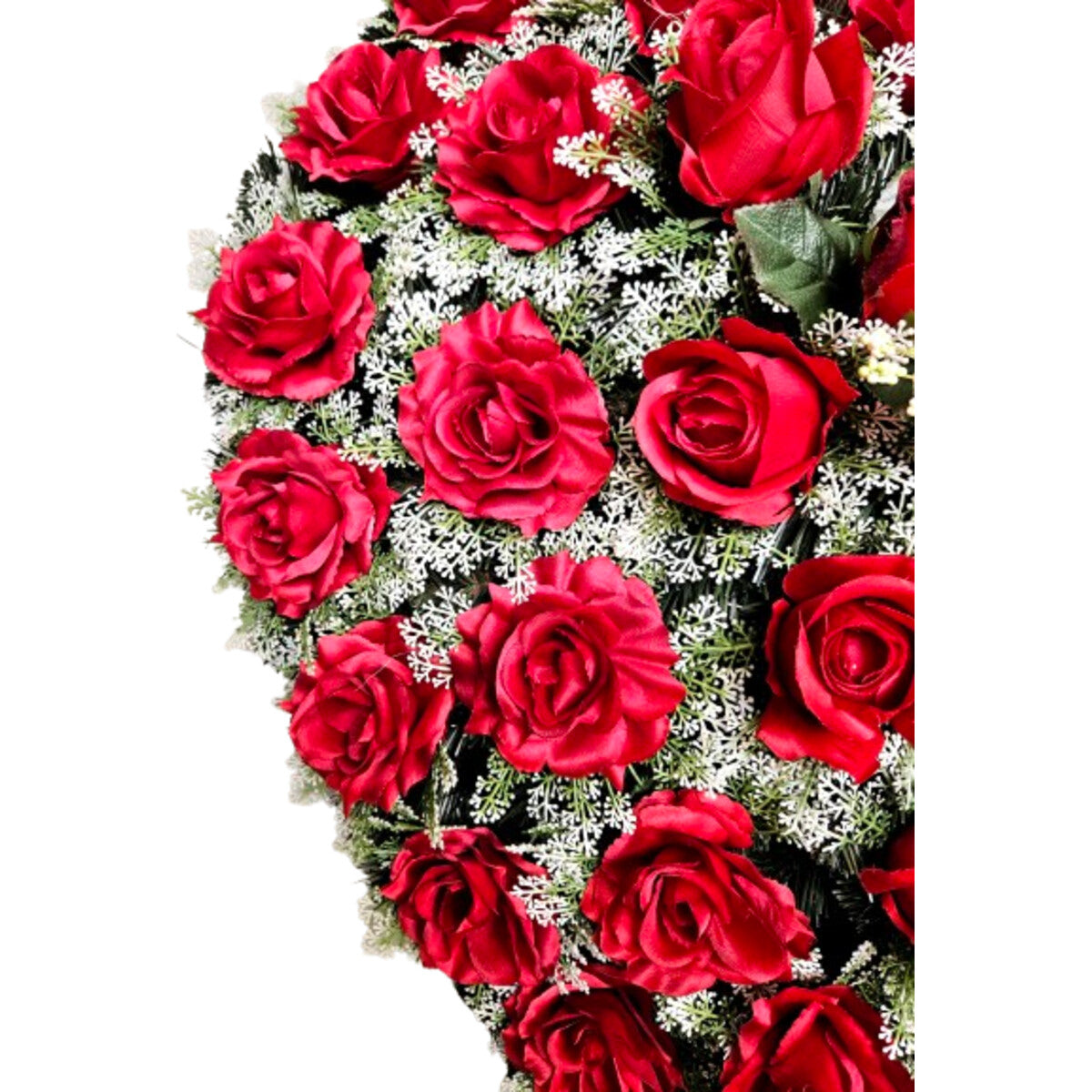 Künstlicher Herzkranz mit roten Rosen – hochwertige, realistische Seidenblumen, Detail/Nahaufnahme.